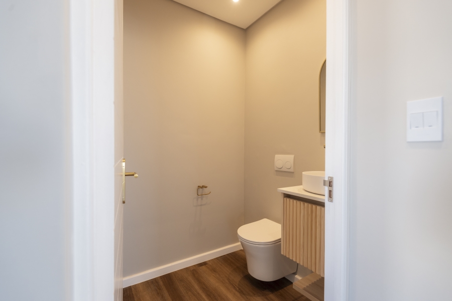 3 Bedroom Property for Sale in Country Club Western Cape